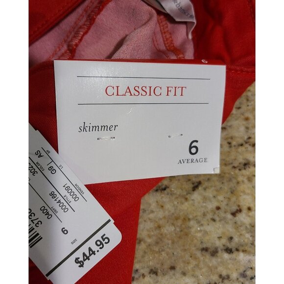 New! CHRISTOPHER & BANKS Size 6 Red Skimmer Stretch Capri Pants 30x16" - Picture 13 of 15